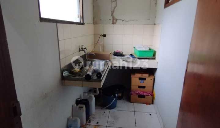 Disewakan Ruko 3,5 Lantai Luas Bangunan 455m2, Sangat Cocok Dijadikan Kantor, Klinik, Tempat Bimbingan Belajar, Kondisi Siap Pakai di Gatot Subroto Bandung