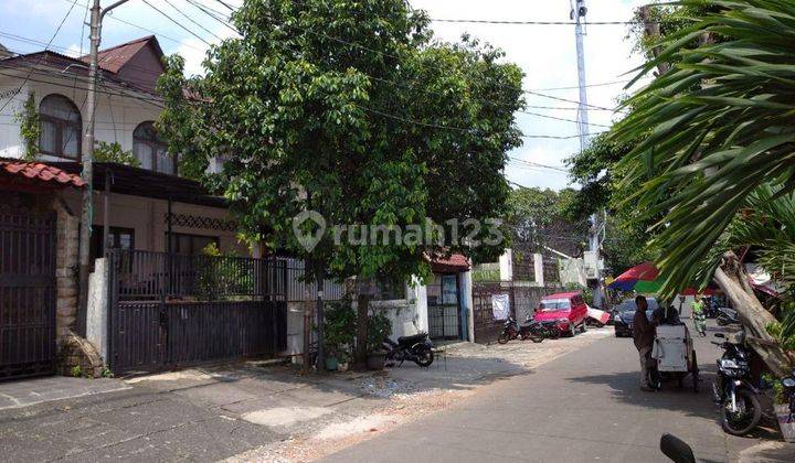 Dijual Rumah 2 Lantai Luas 300 M2 4+1 Kamar Tidur, Bonus Paviliun Hanya 3 Km Dari Tol Cawang Tebet, Tebet Saharjo, Jakarta Selatan 2