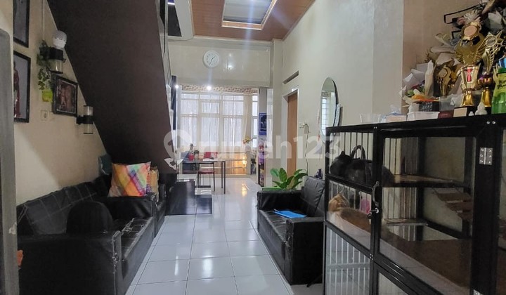 Dijual Rumah 2 Lantai, 3 Kamar Tidur, Siap Huni, Pondasi Siap Bangun 4 Lantai Dalam Komplek Keamanan 24 Jam, di Ujung Berung Bandung  2