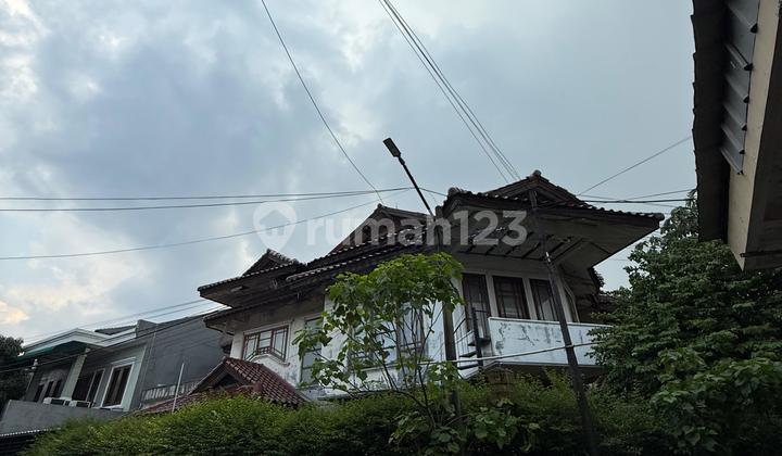 Dijual Rumah 2 Lantai Luas 413m2, 5+3 Kamar Tidur, Siap Huni, dalam Komplek One Gate System, hanya 1,9KM dari menuju gerbang Tol Pasar Minggu dan AEON Mall Tanjung Barat, Pasar Minggu Jakarta Selatan 2