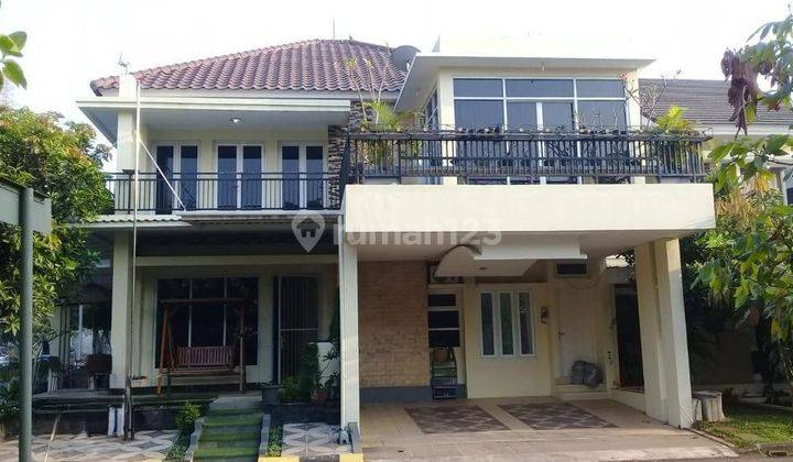 Dijual Rumah Hook Grand Wisata 2,5 Lantai Luas Tanah 240m2, 5 Kamar Tidur View Taman Terdekat Dengan Sekolah Ipeka Dan Al azhar Bisa Kpr Grand Wisata Bekasi 2