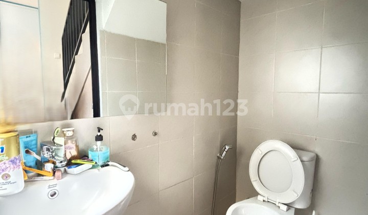 For Rent Grand Wisata 2-Story Furnished House, 100m from Living World Mall, Direct Access to Tambun Toll Road Grand Wisata Bekasi 2