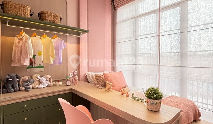 Dijual Rumah Cluster Dovia Lebar 9, 4+1 Kamar Tidur, Bisa KPR, Promo Free Kanopi, CCTV dan Smart Doorlock , KPR Ekspres Subsidi DP 10%, Grand Wisata Bekasi 2