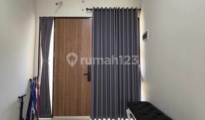 Dijual Rumah Grand Wisata 2 Lantai Siap Huni 4+1 Kamar Tidur, Fasilitas Sekolah Ipeka , Rumah Sakit Hermina, 1 Km Dari Mall Living World, Akses Langsung Tol Tambun Grand Wisata Bekasi 2