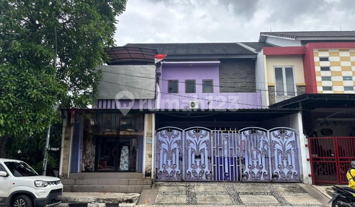Disewakan Rumah Metland Tambun, Luas Tanah 200M2, Furnished, Kamar Tidur 4+1, Carpot 2 Mobil, 450M Dari Plaza Metropolitan, 3Km Dari Tol Tambun, Cibitung Cikarang Barat