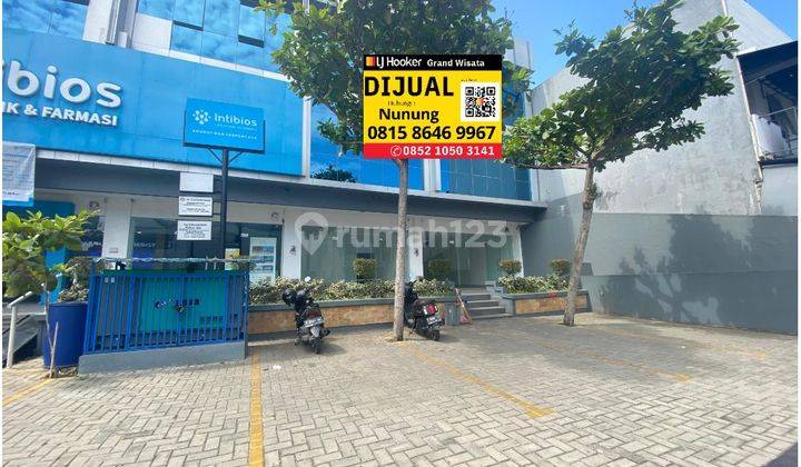 Dijual Ruko Gandeng 3 Lantai Terawat Dan Siap Pakai, Parkir Luas Tidak Berbayar, Bisa Kpr, Hanya Berjarak 650 M Dari Karawang Central Plaza, Karawang 1