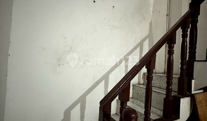 For Sale 2-Story House in Strategic Location in Bekasi, Close to Schools, GYM, Sport Cluster. 2