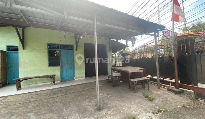 Dijual Rumah Jalan Raya Cut Mutia Luas 645 M2, Bisa Dijadikan Tempat Tinggal, Usaha, Kantor Atau Gudang Parkir Luas 2 Km Menuju Tol Bekasi Barat 2