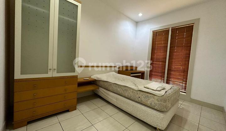 Dijual Rumah Cluster Taman Beverly, Luas Tanah 160M2, Kamar Tidur 3+1, Furnished, SHM, Siap Huni, Bebas Banjir, bisa KPR, Akses Tol Dekat Mall di Lippo Cikarang 2