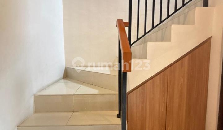 For Sale: Grand Wisata 2-Story House, 133M2 Area, 3+1 Bedrooms, Fully Furnished, SHM, Eligible for Mortgage, Direct Access to Tambun Toll Road, 1Km from Living World Grand Wisata Mall 2