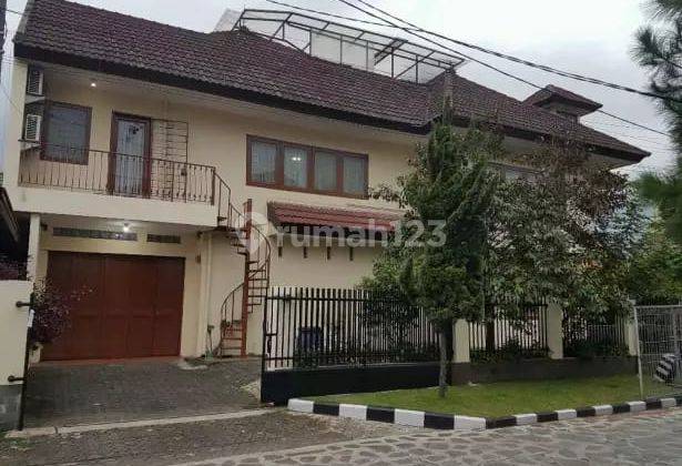 Dijual Rumah 2 Lantai, Luas 450 M2, 6 Kamar Tidur Hanya 7 Menit Menuju Metro Indah Mall Riung Bandung, Soekarno Hatta Kota Bandung 1