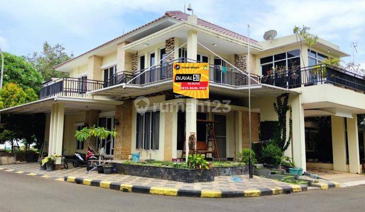 Dijual Rumah Hook Grand Wisata 2,5 Lantai Luas Tanah 240m2, 5 Kamar Tidur View Taman Terdekat Dengan Sekolah Ipeka Dan Al azhar Bisa Kpr Grand Wisata Bekasi 1