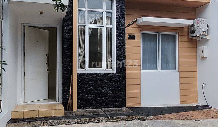 Disewakan Rumah Grand Wisata 1 Lantai, Kamar 2, Semi Furnished, Siap Huni, 500m dari Mall Living World, Akses Langsung Tol Tambun Grand Wisata Bekasi 1