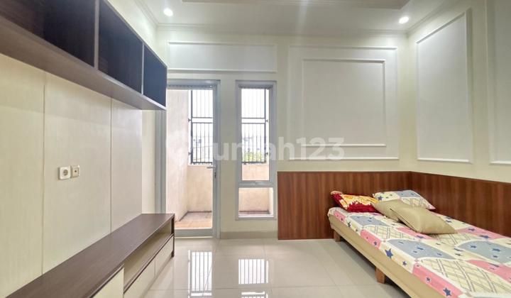 For Sale: Royalpark Residence Shop House, Ready to Use, Strategic Location, Can Be Used as an Office or Workplace, Only 8km from Bekasi Timur Toll Gate, Pedurenan, Bekasi City. 2