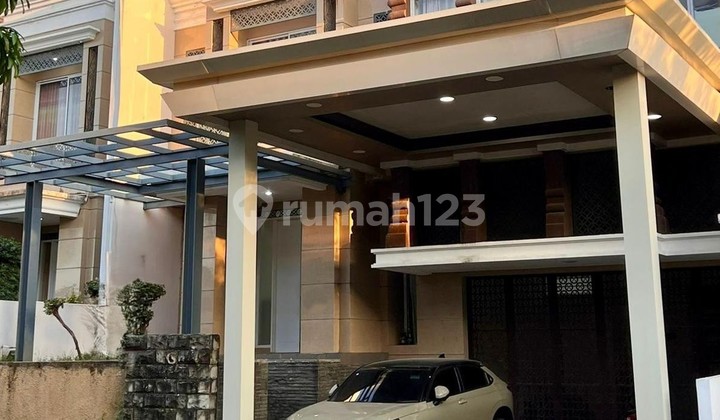 Dijual Rumah Citraland Celebes Golden Makassar, Full Furnished memiliki Private Pool Dijual Rumah Citraland Celebes Golden Makassar, Full Furnished memiliki Private Pool
