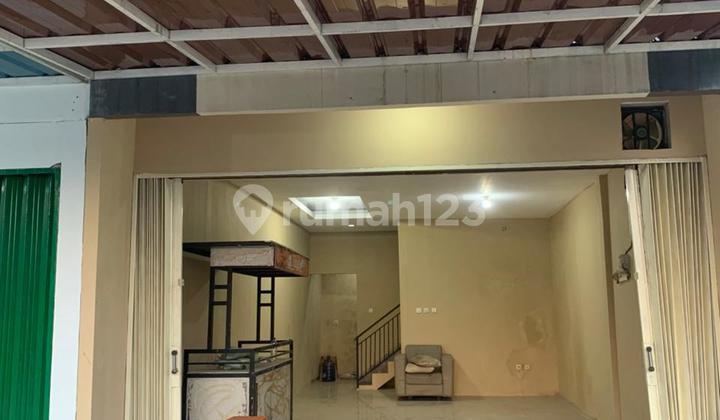 Dijual Ruko Cimuning Siap Pakai, di Jalan Jagat Utama Sangat Cocok untuk Usaha Kuliner, Apotek, Klinik Kecantikan, Lokasi Strategis Dekat dengan Kawasan Grand Wisata Dijual Ruko Cimuning Siap Pakai, di Jalan Jagat Utama Sangat Cocok untuk Usaha Kuliner, Apotek, Klinik Kecantikan, Lokasi Strategis Dekat dengan Kawasan Grand Wisata