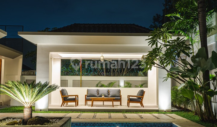 Rumah Dijual Design Modern Ala Resort di Area Sejuk Jaksel 2