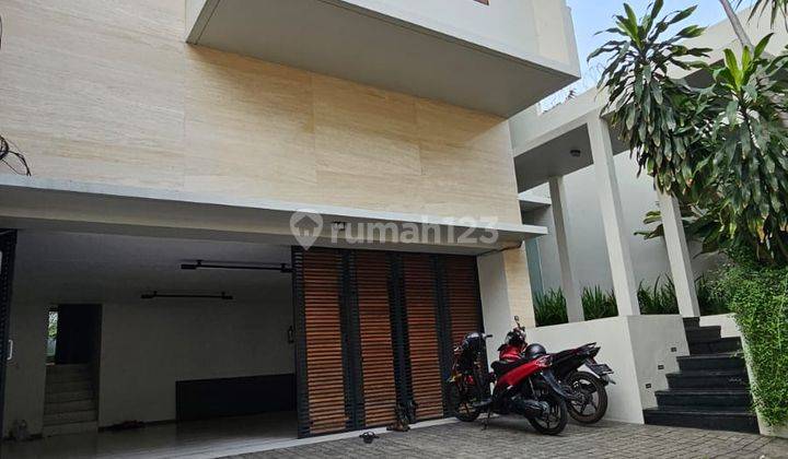 Kemang Timur Dalam Jakarta Rumah Mewah Baru Minimalis Tropis 2 Lantai Jakarta Selatan 1