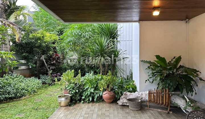 Large and Comfortable House in Permata Hijau with One Access System Near Senayan 2
