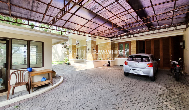 Rumah Bagus Lokasi Elite Buat Hunian Area Wijaya, Kebayoran Baru 2