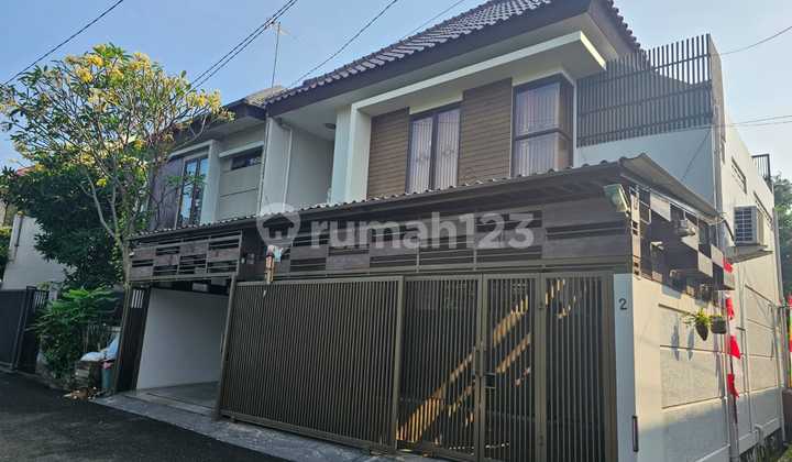 Rumah Furnished Cantik Lokasi Dekat 2 Akses Tol & Pondok Indah Rumah Furnished Cantik Lokasi Dekat 2 Akses Tol & Pondok Indah