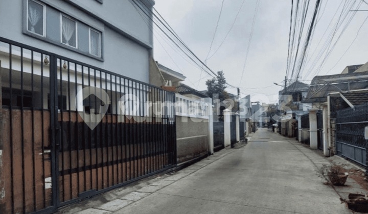 Boarding House 20 Rooms Still Active in Block A Area, Kebayoran Baru Near MRT 2