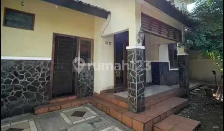 For Rent: House in the Scenic Nusa Loka Neighborhood, BSD For Rent: House in the Scenic Nusa Loka Neighborhood, BSD