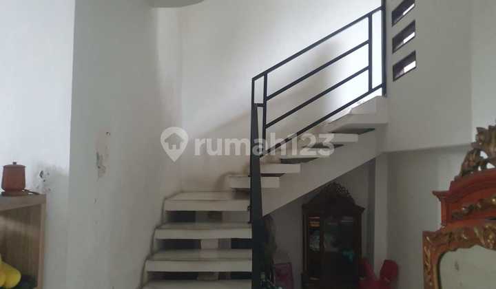 For Sale Strategic House Below NJOP, Menteng Central Jakarta 2