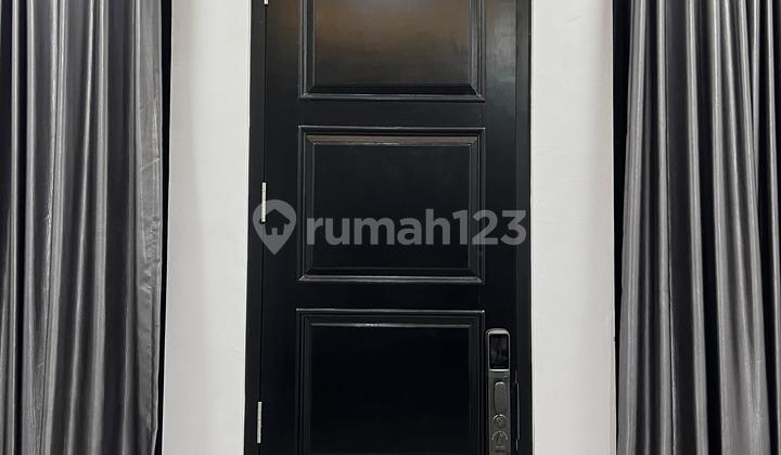 For Rent Beautiful House in Palm Bintaro Cluster Area 2