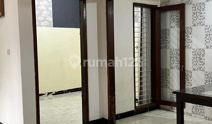 Rumah Disewakan Di Petukangan Selatan Pesanggrahan Jakarta Selatan  2
