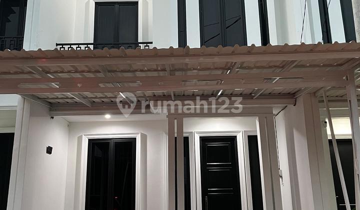 Disewakan Rumah Cantik Dalam Cluster Area Palem Bintaro
