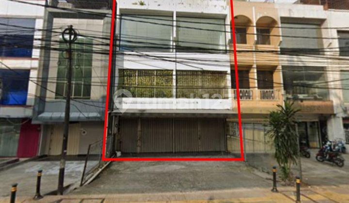 For Rent 3-Story Shop House on Jl. Rs Fatmawati