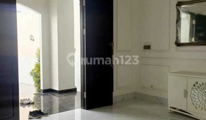 Dijual Rumah Mewah di Kawasan Rawa Belong, Kebon Jeruk - Jakarta Barat 2