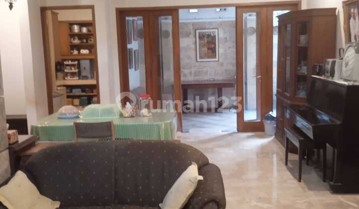 Dijual Rumah dua lantai Bebas Banjir di Taman Rempoa Indah ciputat Timur Dijual Rumah dua lantai Bebas Banjir di Taman Rempoa Indah ciputat Timur