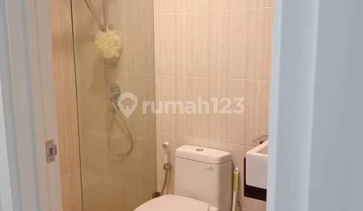 Dijual Rumah Dua Lantai di Cluster Synthesishome Cirendeu Ciputat Timur Tangerang Selatan