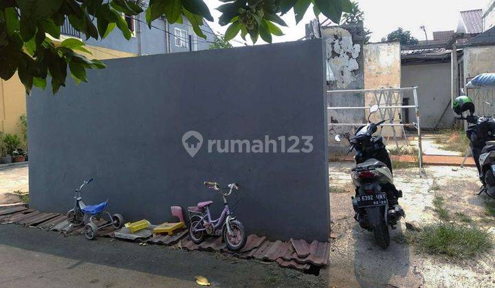 Rumah Hitung Tanah Di Cinere, Lokasi di Hook 2