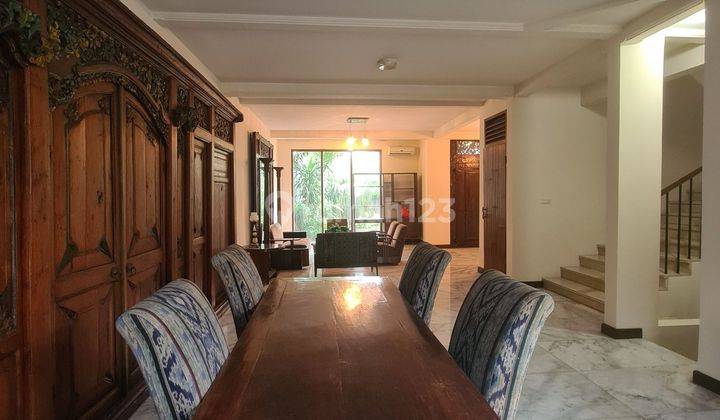 Rumah cantik kemang