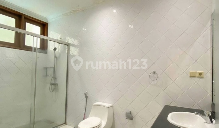 Dijual Cepat Rumah Siap Huni di Permata Hijau 2