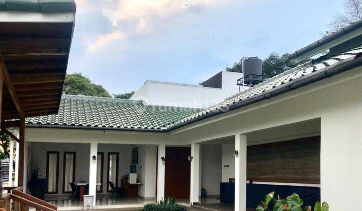 Rumah Bukit Golf Hijau Sentul City 3 lantai, Semi Furnished, Bagus 2