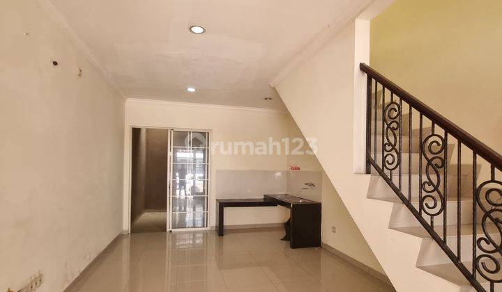 Green Lake City 2 Lantai , 60m², Shm 2