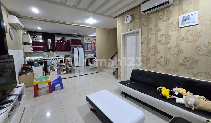 Green Lake City House 8x15m², 120m², Freehold Title, Ready to Occupy Green Lake City House 8x15m², 120m², Freehold Title, Ready to Occupy