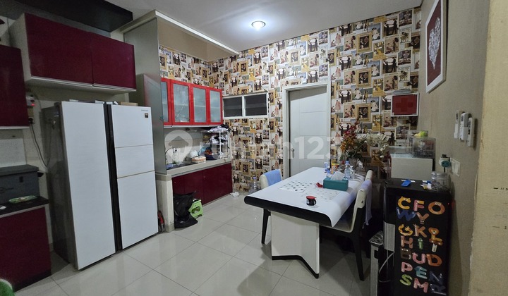 Green Lake City House 8x15m², 120m², Freehold Title, Ready to Occupy Green Lake City House 8x15m², 120m², Freehold Title, Ready to Occupy