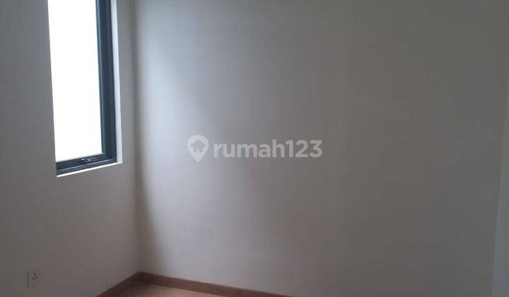 Lavon 2 Rumah 3 Lantai  Siap Huni! Lt. 54m², Shm 2