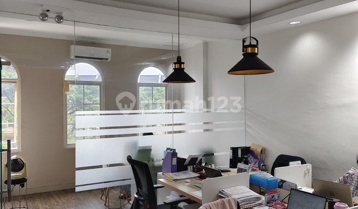 Green Lake City Shophouse Facing the Street (boulevard), 67.5 M², HGB 2