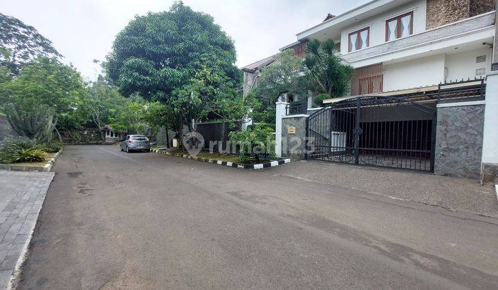 Rumah Mewah 2 Lantai Di Villa Duta, Hadap Timur 2