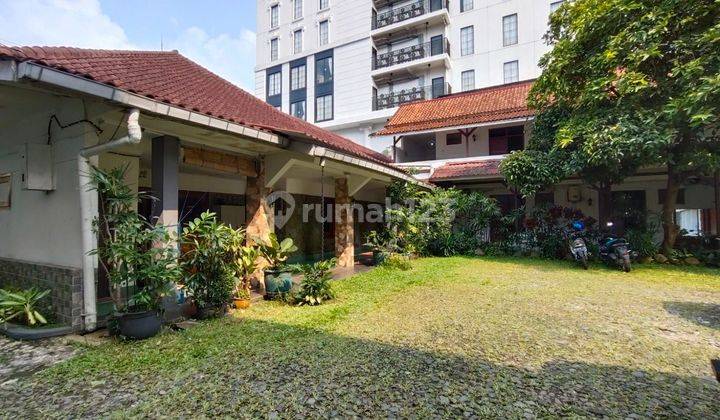 Rumah Guest House Gaya Klasik di Pusat Kota Bogor SHM 1