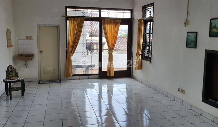 Rumah Murah Dijual Di Belakang Pajajaran, Siap Huni,  Shm, 2 Lantai 2