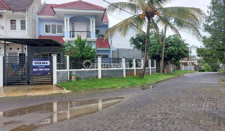 Disewakan Rumah 2 Lantai Di Bukit Bogor Raya. Hoek. Siap Huni 1