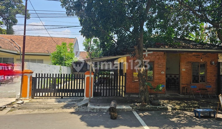 Rumah Cocok Utk Usaha. Dekat Kebun Raya Bogor. SHM Rumah Cocok Utk Usaha. Dekat Kebun Raya Bogor. SHM