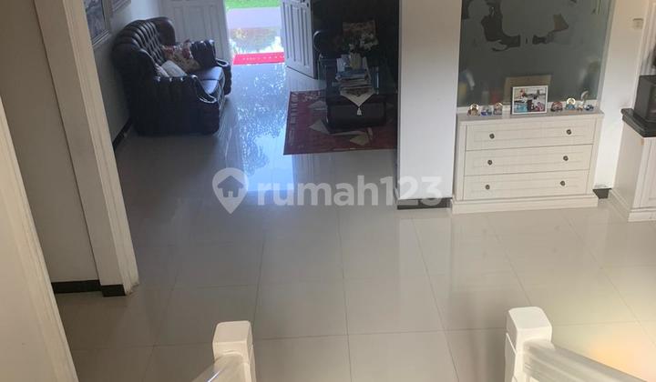 Rumah Dengan Kolam Renang Di Danau Bogor Raya. Shm 2